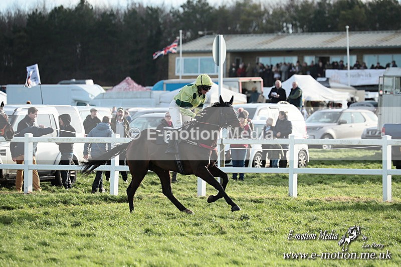 PtP 141225  1409 - New Forest Hounds PtP Larkhill 14/12/25