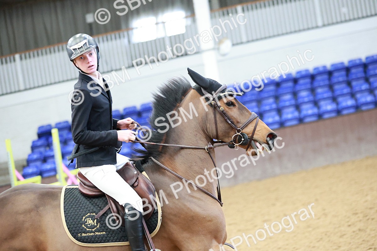 SBM_004146 - Class 11 - Senior Newcomers - 1.10m