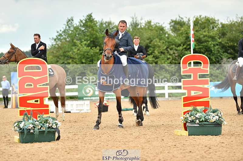 230720A-141348-03341 - Cls 21, 1 Star Gold 1.30m