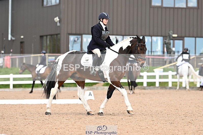 240324A-125829-02756 - Novice 27, 12.30 to 13.50