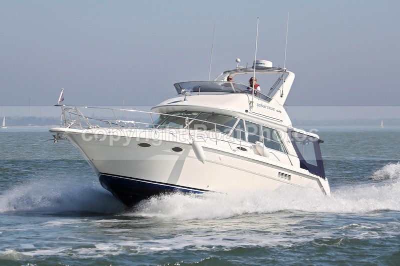 170409 DISTANT DRUMS - SEA RAY 1Y3A0607 - Flybridge Cruisers
