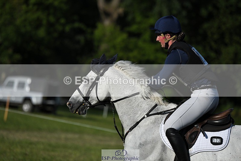 230527-181040-14082 - 172-VELOUMANI_TESS_LY-Aliene_Ruyter-XC