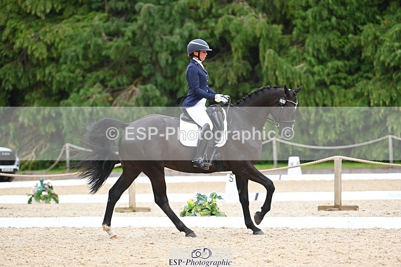 230813-165431-08512 - Cls 14 Medium Silver 16.45 to End