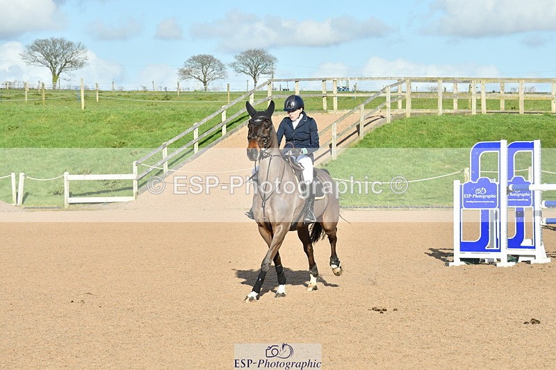240306A-160400-02333 - Cls 5 Foxhunter and 1.20m Open