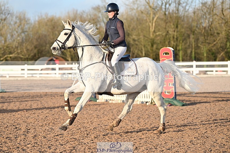 231210A-144226-02825 - Cls 21 Foxhunter & 1.20m Open