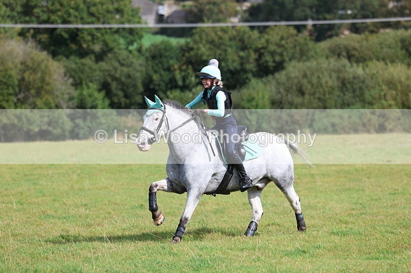3E7A6419 - Class 1: Trebudannon Open: Pheasant Feeder