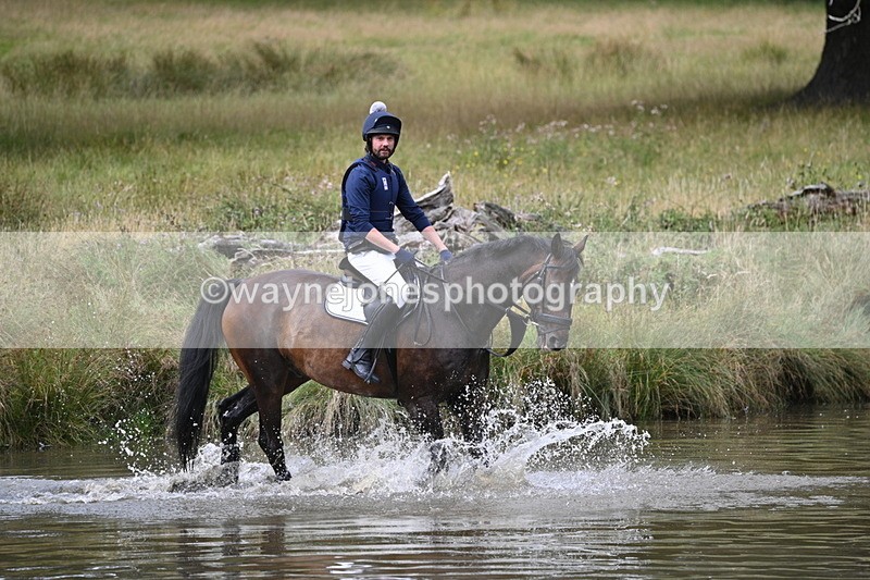 WJ7_2095 - Time at Water 11:14 to 11:36