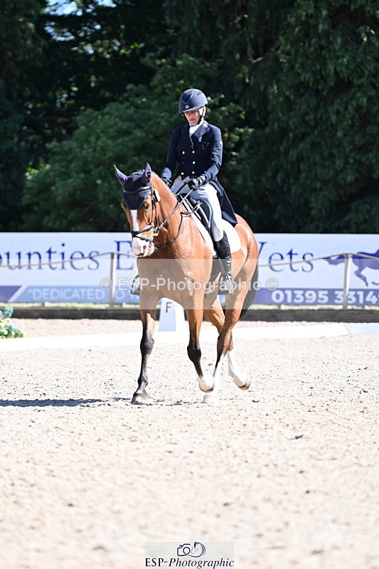 250522A-162500-04948 - C-233-Abbie.Burbidge-FEELING.FANTASTIC