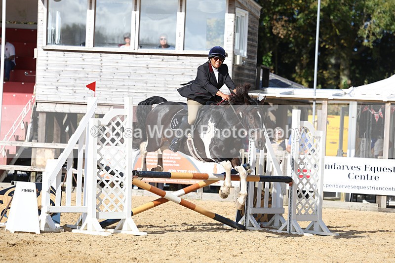 3E7A5454 - Class 10: 90cm open