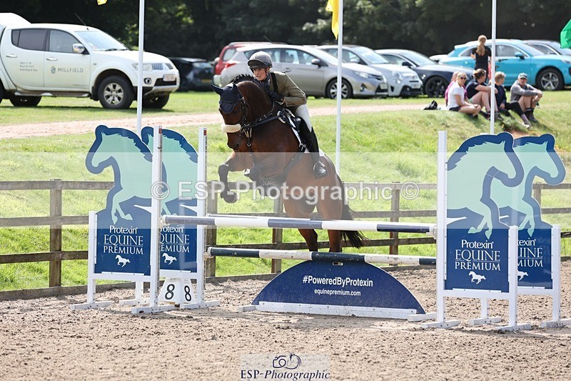 240803-152551-08867 - 271-Rosie_Bradley-Hole-OUT_OF_THE_BLUE_XIV