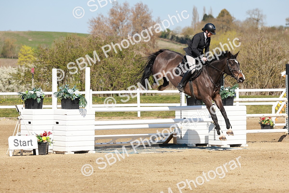 SBM_004350 - Class 17 - Senior Newcomers - 1.10m