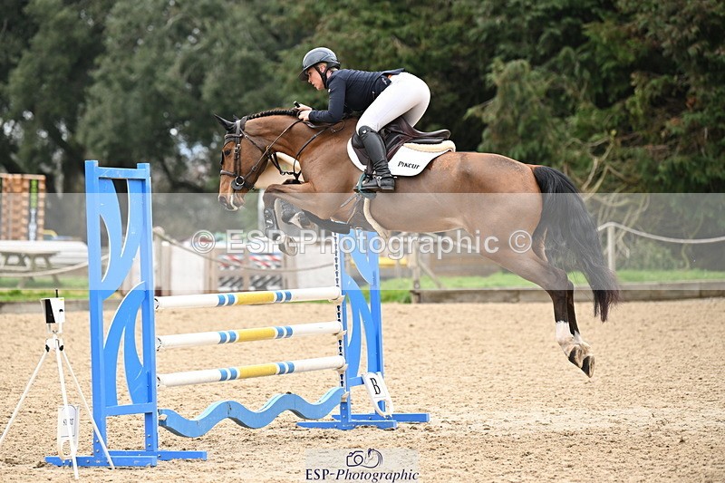 250322A-112705-02397 - Cls 19 Snr Disc & 1.00m Open