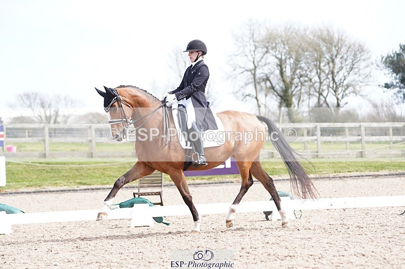 250403-135334-02784 - 029-Charlotte.Dicker-Catherston.Timeless