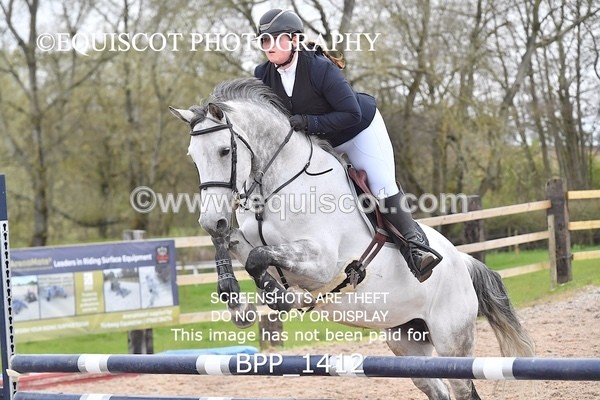 BPP_1412 - CLASS 15 SAT Senior BritiNovice/ 90cm Open
