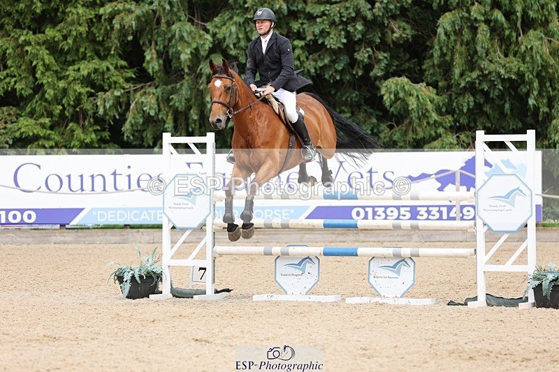 240711-153304-28983 - Cls 124 Foxhunter