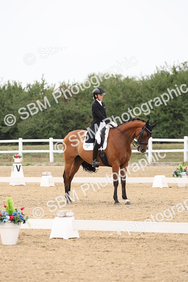 SBM_008088 - Class 10 - FEI INT I - 16.10-16.50