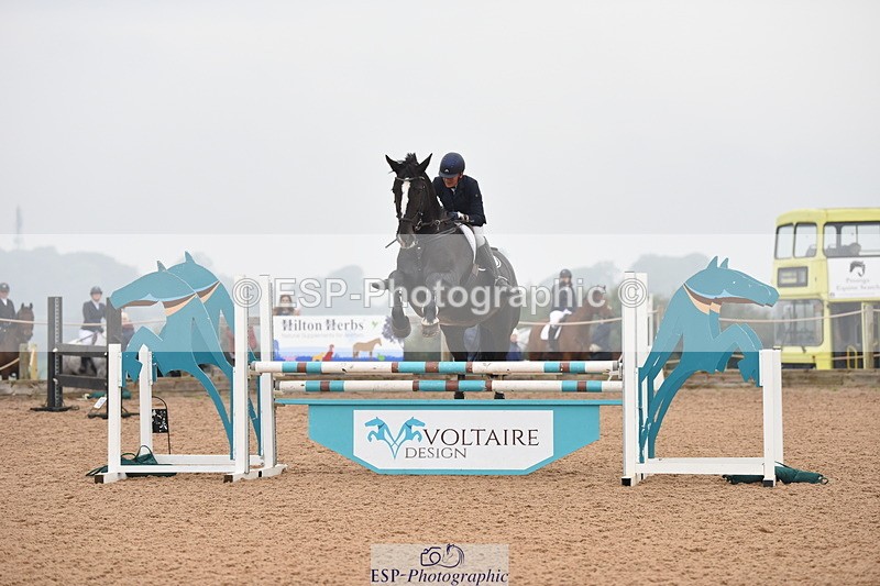 230916A-152954-05363 - Cls 18 Snr 95cm Derby