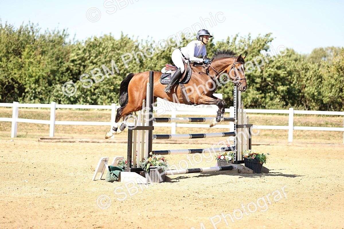 SBM_015623 - Class 16 - Senior foxhunter - 1.20m Open