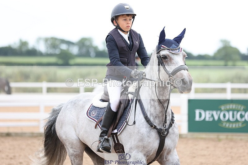 240630A-163647-15250 - Cls 33 Foxhunter and 1.10m Open