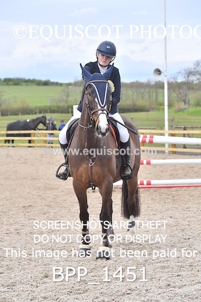 BPP_1451 - CLASS 15 SAT Senior BritiNovice/ 90cm Open