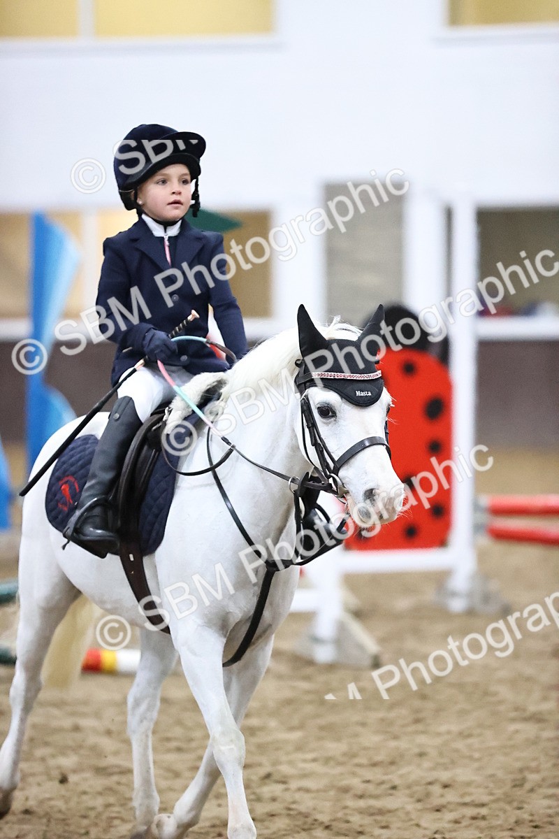 SBM_000101 - Class 1 - Fox Farriers 30cm