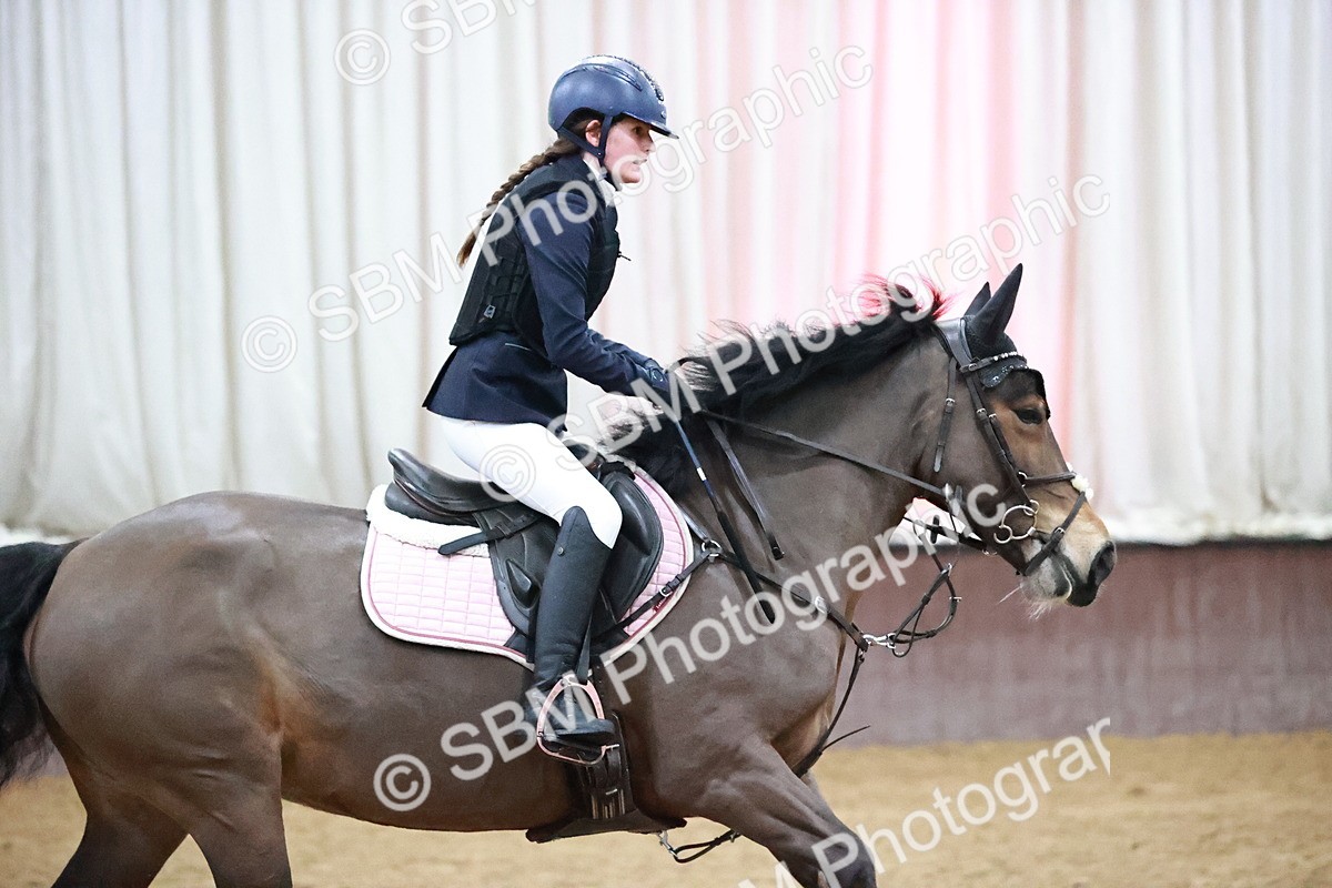 SBM_000113 - Class 1 - Pony Intro 70cm