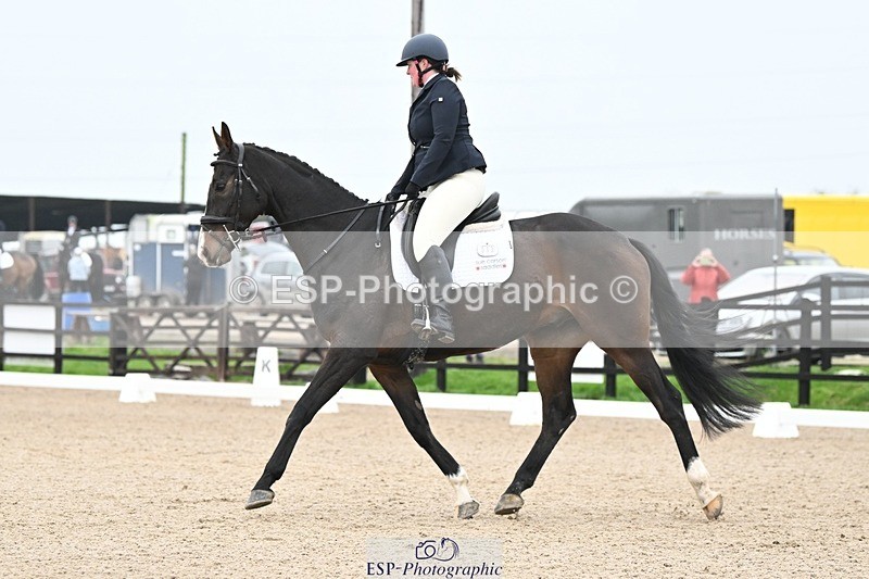 241103-095919-00242 - Intro 3 - 9.40 to 10.40