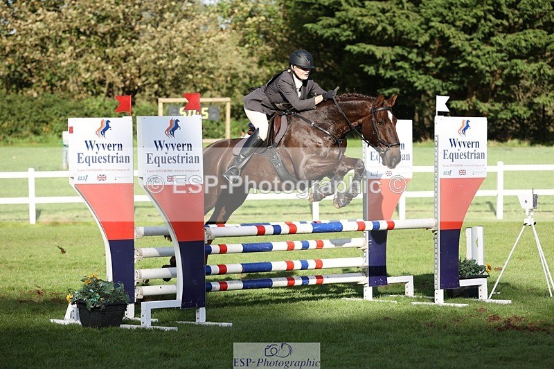 231022-150013-29560 - 461-WOODLANDS.JESTER-Karen.Cowling-TrotUp+SJ