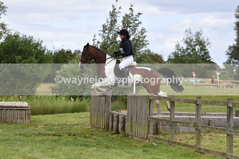 WJ5_3537 - Class 5 80cm Pairs