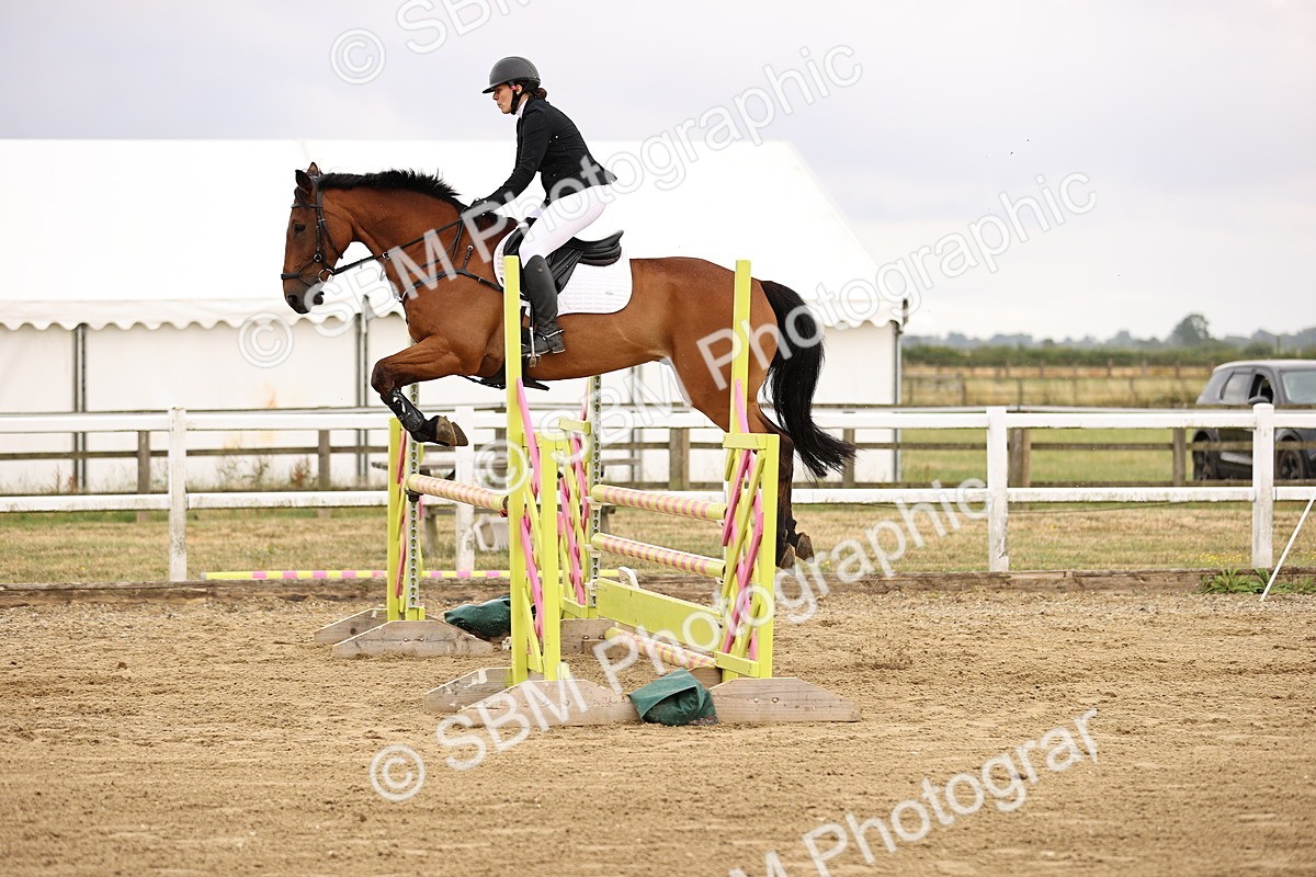 SBM_026469 - Class 12 - Amateur Championship Qualifier 1.05m