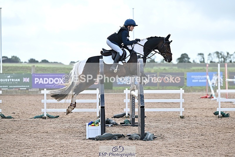 250831-124417-08411 - K-513-Nancy.Mort