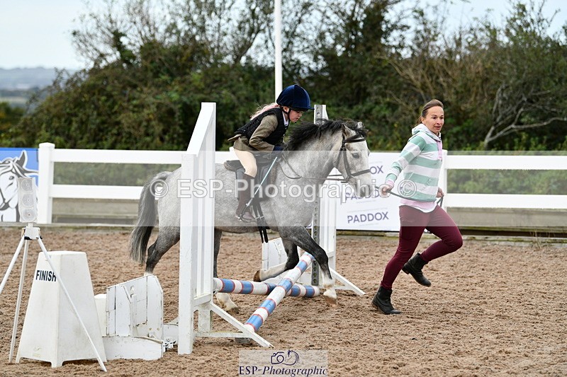 241013B-090645-00101 - Cls 1 Clear Round