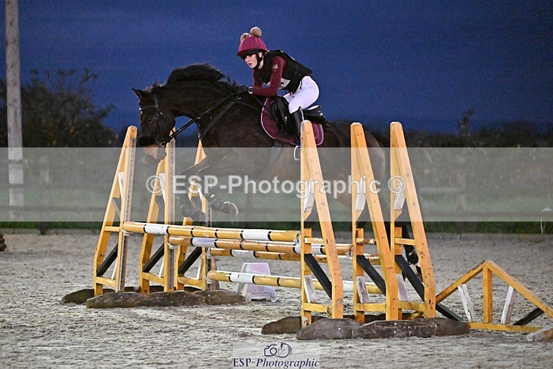 241110-165231-01508 - 90-95cm Arena Eventing