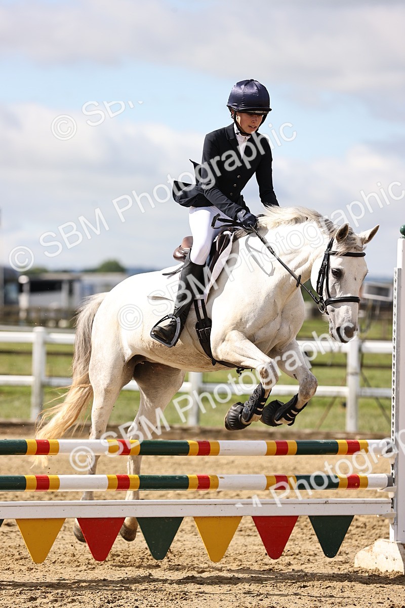 SBM_001803 - Class 8 - Clear Round