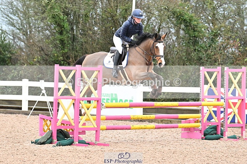 231209A-094412-01353 - Cls 9 British Novice & 90cm Open