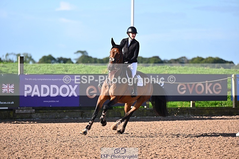 250912-090629-03270 - Cls 14 Snr Newcomers