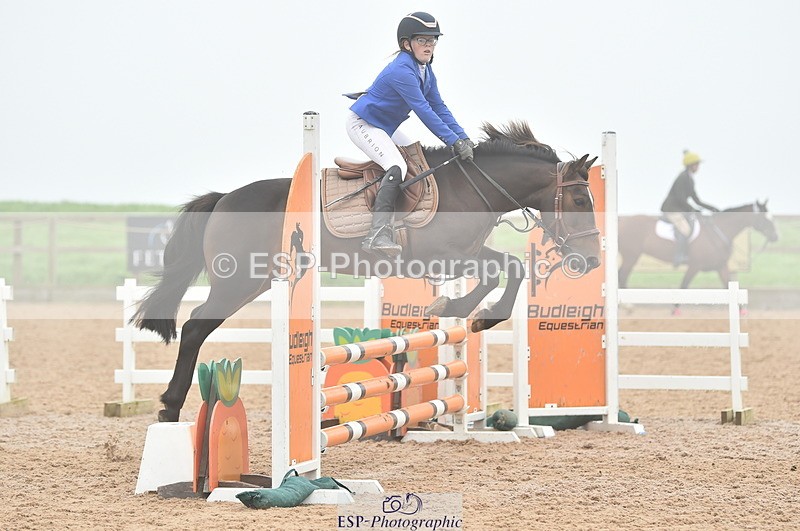 230902A-105326-00483 - Cls 2A Pony Small 70cm