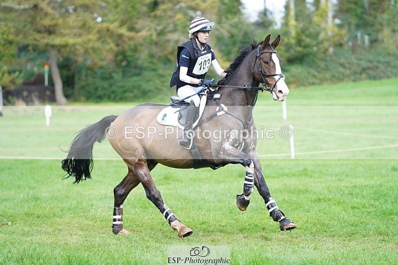 231020-134704-09388 - 103-BEECH.HILL.KIKO.CLOVER-Harriet.Blair-XC