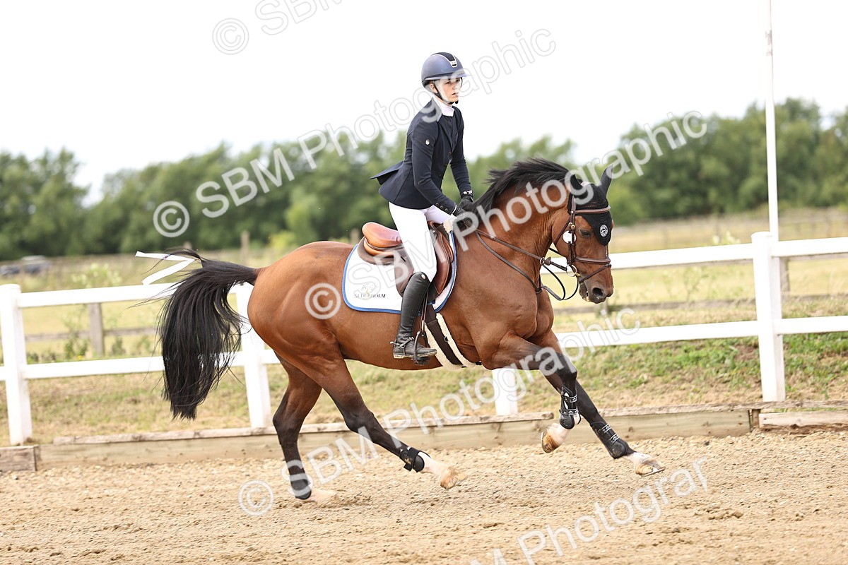 SBM_003471 - Class 22 - Senior Foxhunter 1.20m