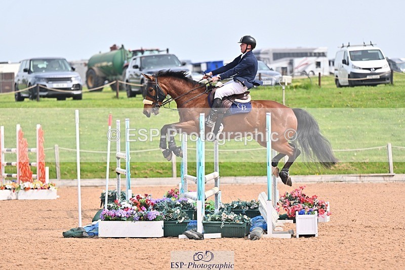 260509-104739-01683 - Cls 26a Snr Foxhunter