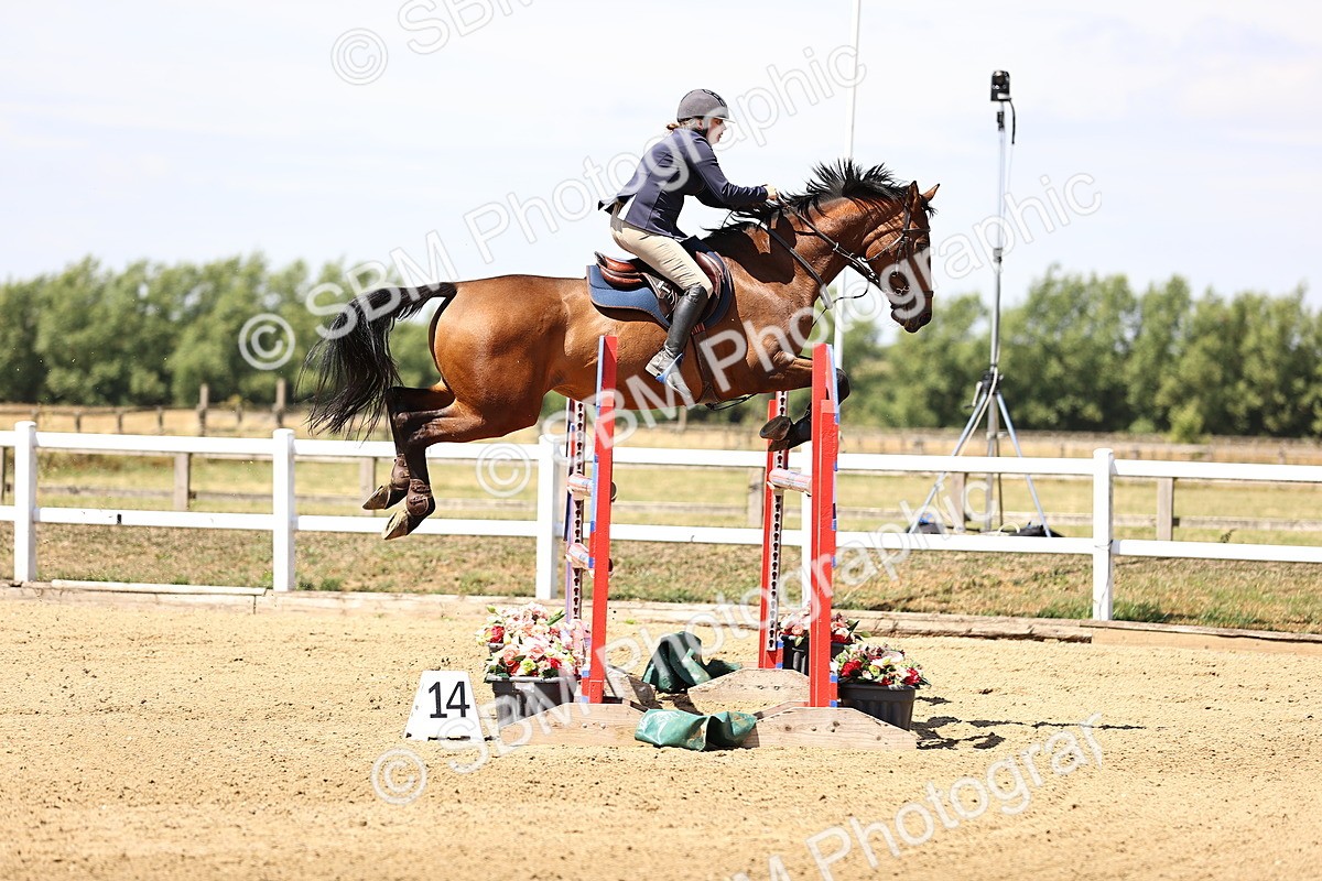 SBM_010056 - Class 9 - Senior Foxhunter - 1.20m Open