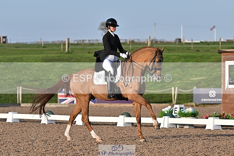 250404-183319-08705 - 150-Nathalie.Wahlund-Cerano.Gold