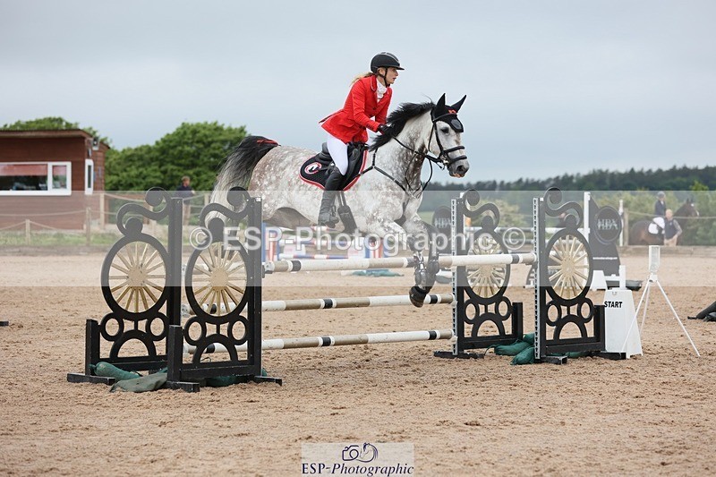 250524-093310-03845 - Cls 13  A&B 1.05m & 1.10m open