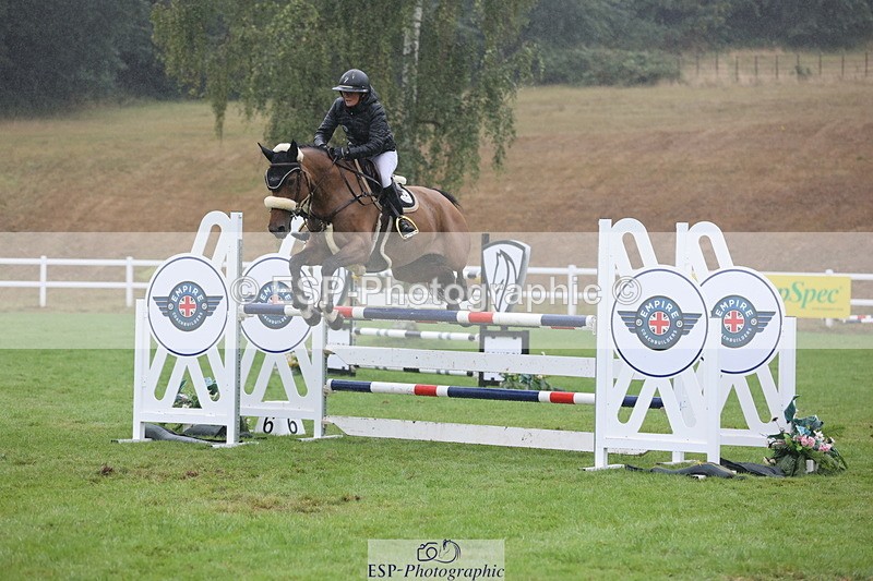 250830A-140728-06887 - Cls 16 Snr Newcomers and 1.10m Open