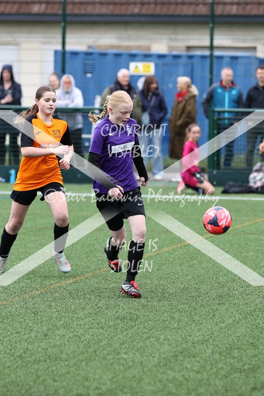 1DX31520 - Sat 6th U12 Girls