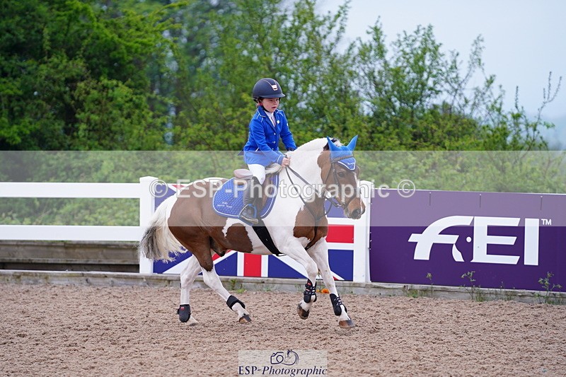 240505A-082700-03825 - Cls 11 Clear Round 50cm