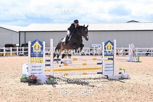 BPP_5829 - CLASS 10 THURS Nupafeeds Senior Dicovery/1m open