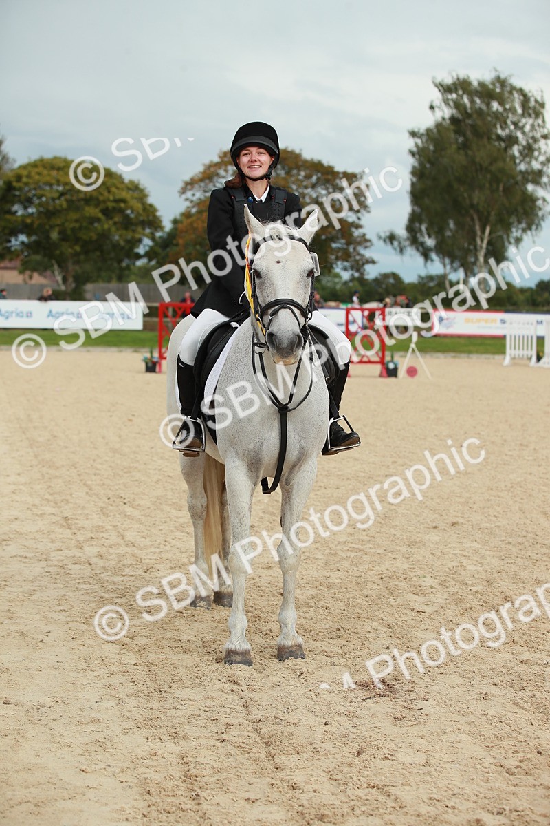 SBM_10271_J31 - Senior 75cm Championship - Michaela