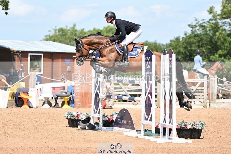 240718A-120209-04952 - Cls 1, 3 Star Small Tour 1.35m