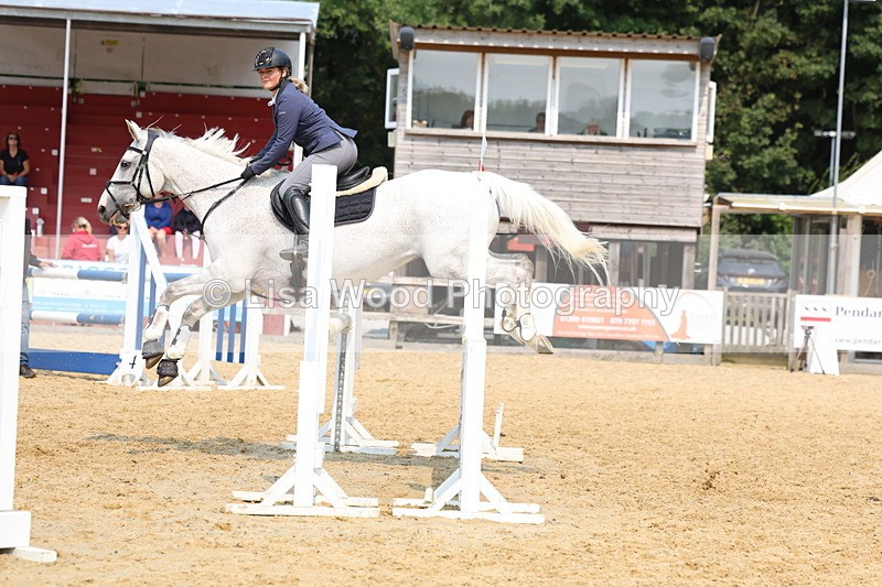 3E7A2233 - Class 7: Senior 1.05m